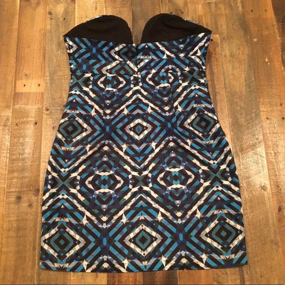 NBD STRAPLESS DRESS - Picture 10 of 12